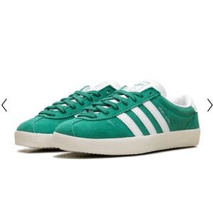 Adidas Men's Blanc Sporty and Rich JP8560